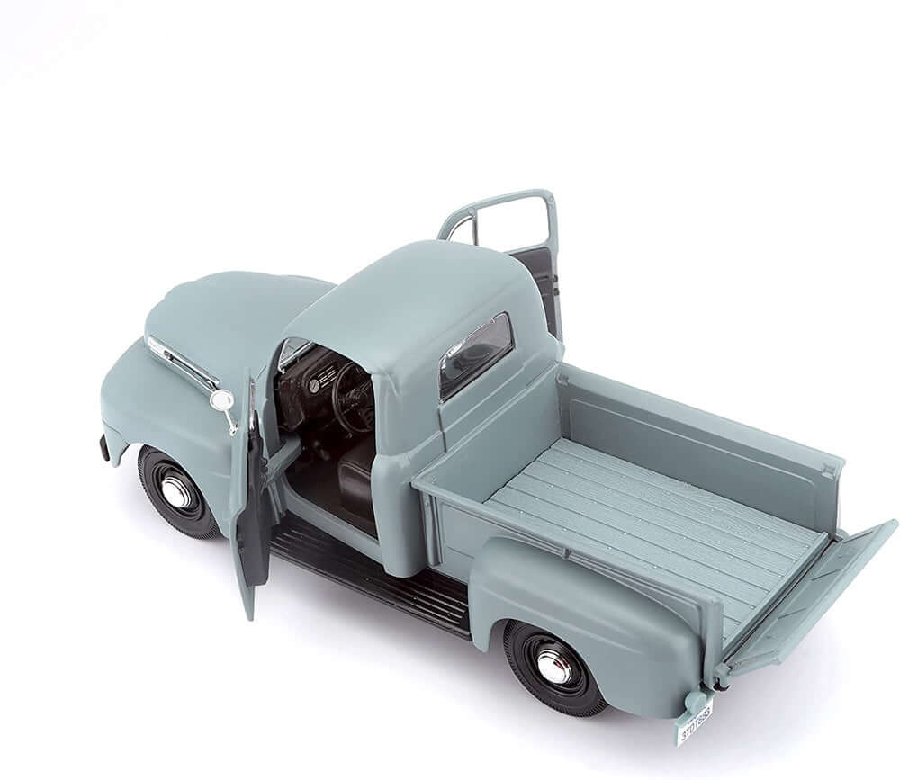 Maisto 31935-00000122 1:25 Scale 1948 Ford F-1 Pickup Diecast Truck Vehicle