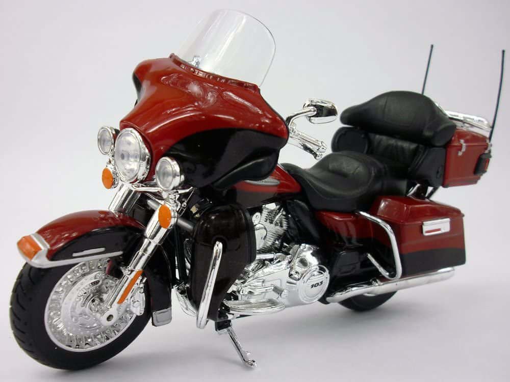 Maisto 32323-00000000 1:12 Scale Harley-Davidson 2013 FLHTK Electra Glide Ultra